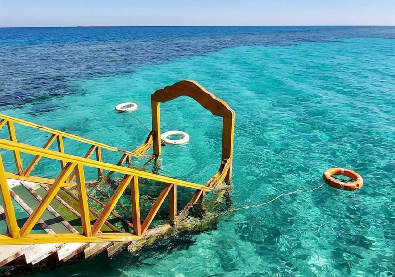 Tropitel Sahl Hasheesh Hotel Hurghada Ngoại thất bức ảnh The sea at the resort